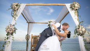 fotografo-de-bodas-james-alberth-fotografias-de-bodas-en-san-andres-bodas-en-el-mar-bodas-hermosas-lindas-bodas-de-playa-san-andres-matrimonios
