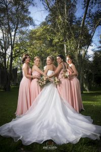 fotografias-de-bodas-vestidos-de-novias-damas-de-honor-fotografias-creativas-lindas-novias-hermosas-james-alberth-fotografo-de-bodas