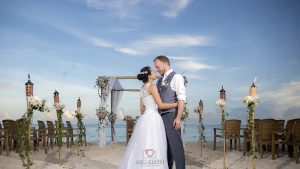 fotografo-de-bodas-james-alberth-fotografias-de-bodas-en-san-andres-bodas-en-la-playa-bodas-hermosas-playas-matrimonios